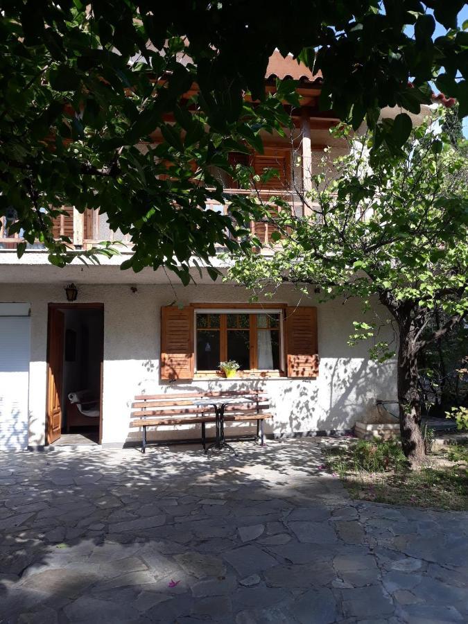 Σπίτι Σε Ελαιώνα, House In An Olive Grove Appartement Ária Buitenkant foto