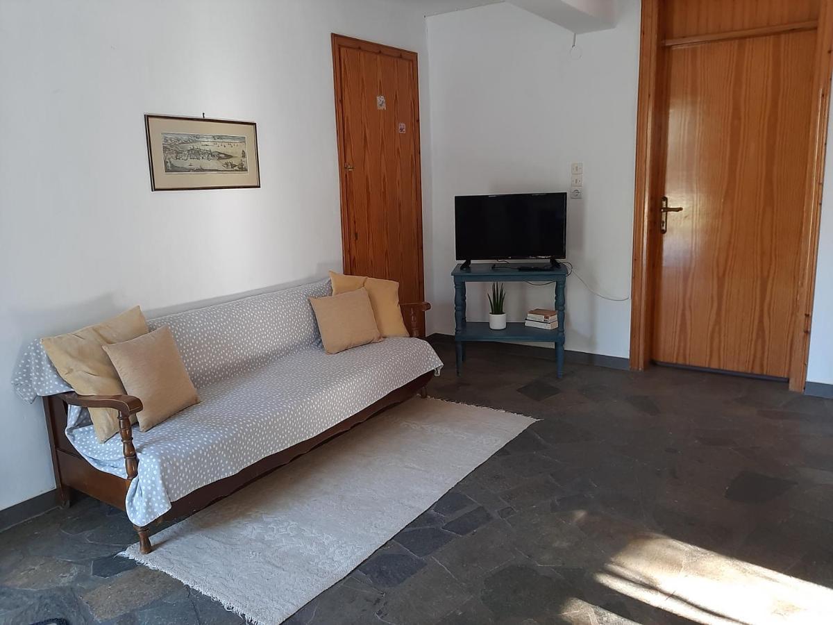 Σπίτι Σε Ελαιώνα, House In An Olive Grove Appartement Ária Buitenkant foto